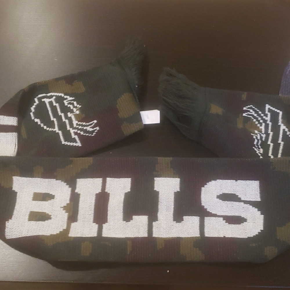 Buffalo Bills military camo scarf